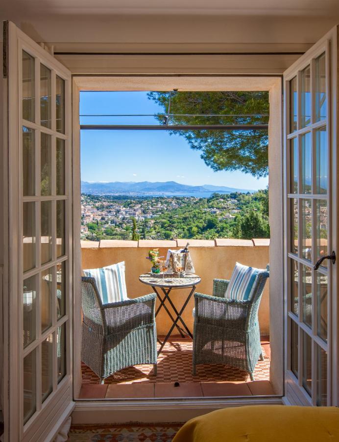 Villa Le Port D'Attache Vallauris Exteriör bild