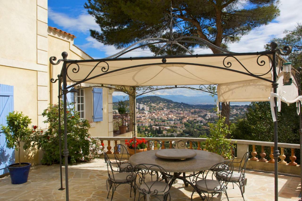 Villa Le Port D'Attache Vallauris Exteriör bild