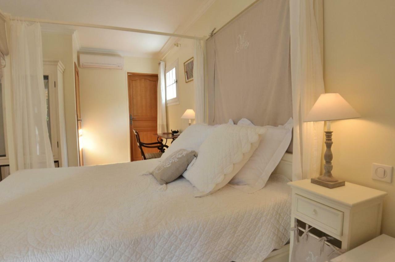 Villa Le Port D'Attache Vallauris Exteriör bild